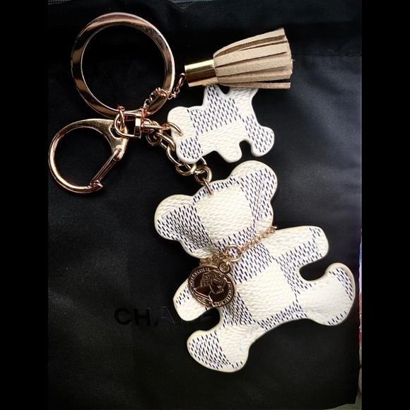 Meet your Posher, Tara - Picture 12 of 16